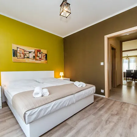 Welcome 5 Apartment *