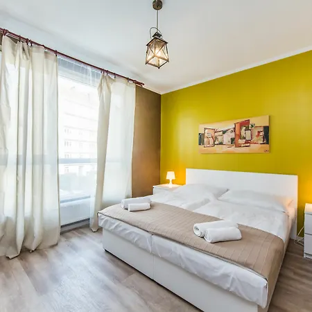 Welcome 5 * Prague